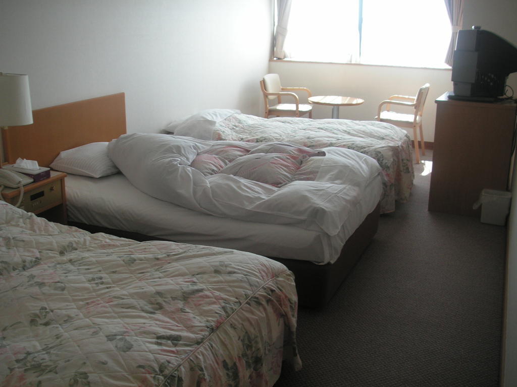 Yu Paradise Sakura Hotel Sakura  Bilik gambar